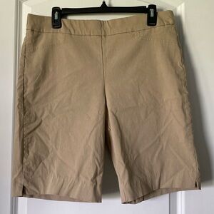 St John’s Bay Bermudan Shorts